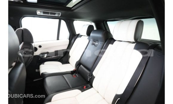 Buy Import Land Rover Range Rover White Car in Import - Dubai in Abia State Buy Import Land Rover Range Rover White Car in Import - Dubai in Abia State
