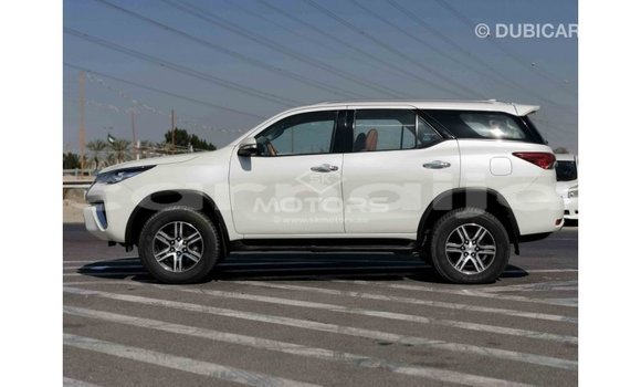 Buy Import Toyota Fortuner White Car in Import - Dubai in Abia State Buy Import Toyota Fortuner White Car in Import - Dubai in Abia State
