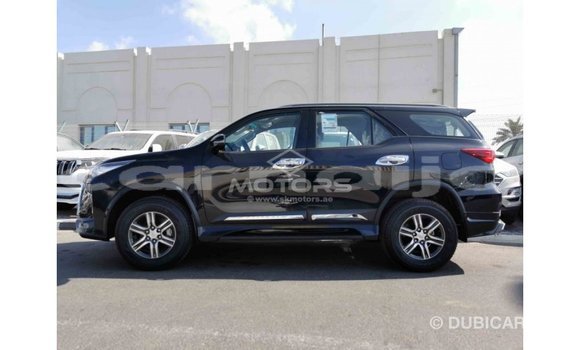 Acheter Import Voiture Toyota Fortuner Noir à Import - Dubai, État d'Abia Acheter Import Voiture Toyota Fortuner Noir à Import - Dubai, État d'Abia