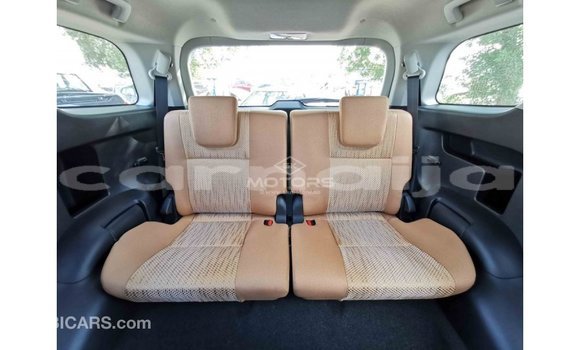 Acheter Import Voiture Toyota Fortuner Blanc à Import - Dubai, État d'Abia Acheter Import Voiture Toyota Fortuner Blanc à Import - Dubai, État d'Abia