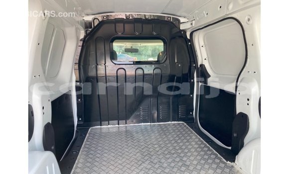 Buy Import Renault 18 White Car in Import - Dubai in Abia State Buy Import Renault 18 White Car in Import - Dubai in Abia State