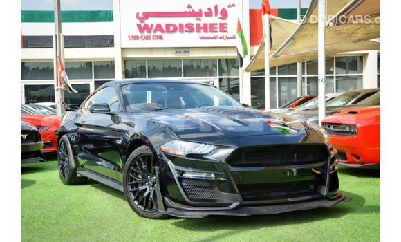 Acheter Import Voiture Ford Mustang Noir à Import - Dubai, État d'Abia Acheter Import Voiture Ford Mustang Noir à Import - Dubai, État d'Abia