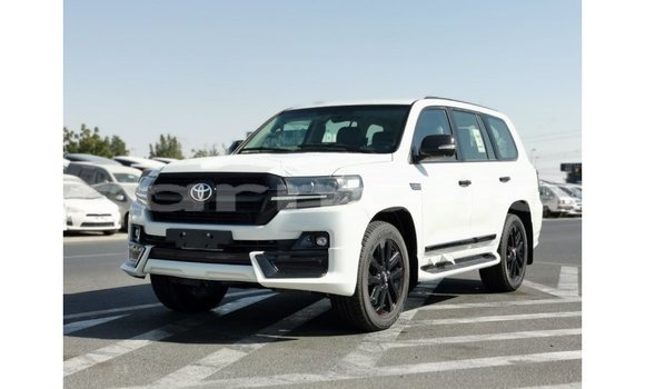 Acheter Import Voiture Toyota Land Cruiser Blanc à Import - Dubai, État d'Abia Acheter Import Voiture Toyota Land Cruiser Blanc à Import - Dubai, État d'Abia