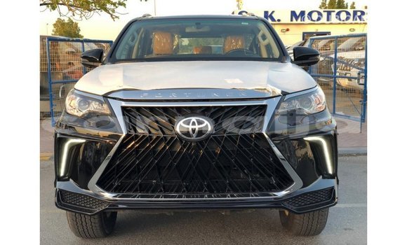 Buy Import Toyota Fortuner Black Car in Import - Dubai in Abia State Buy Import Toyota Fortuner Black Car in Import - Dubai in Abia State