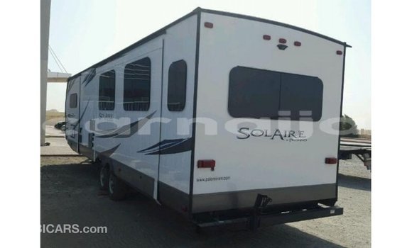 Acheter Import Voiture GMC Safari Blanc à Import - Dubai, État d'Abia Acheter Import Voiture GMC Safari Blanc à Import - Dubai, État d'Abia