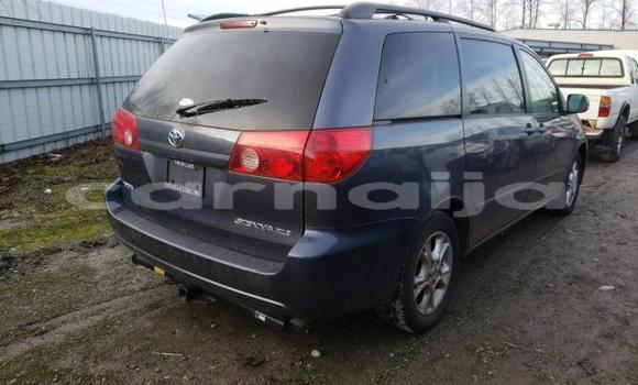 Buy New Toyota Sienna Silver Car in Badagry in Lagos State Buy New Toyota Sienna Silver Car in Badagry in Lagos State