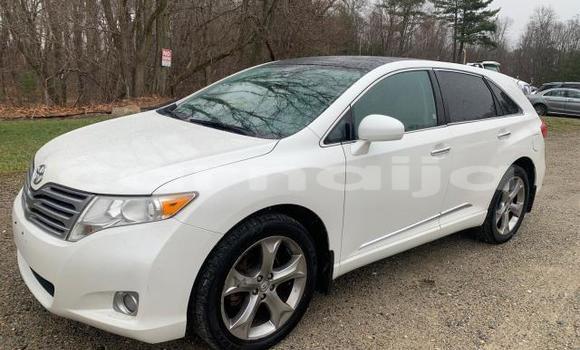 Buy New Toyota Venza White Car in Badagry in Lagos State Buy New Toyota Venza White Car in Badagry in Lagos State