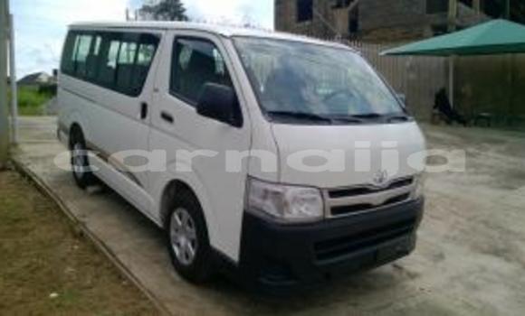 Buy New Toyota Hiace White Car in Askira in Borno Buy New Toyota Hiace White Car in Askira in Borno