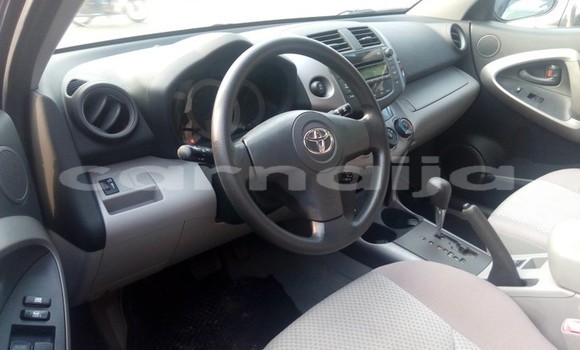 Buy Used Toyota RAV4 Beige Car in Akpet Central in Cross River State Buy Used Toyota RAV4 Beige Car in Akpet Central in Cross River State