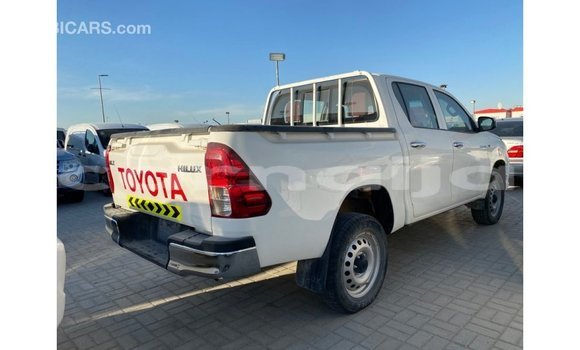 Buy Import Toyota Hilux White Car in Import - Dubai in Abia State Buy Import Toyota Hilux White Car in Import - Dubai in Abia State