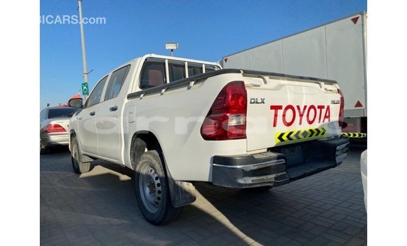 Buy Import Toyota Hilux White Car in Import - Dubai in Abia State Buy Import Toyota Hilux White Car in Import - Dubai in Abia State