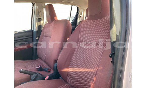 Buy Import Toyota Hilux White Car in Import - Dubai in Abia State Buy Import Toyota Hilux White Car in Import - Dubai in Abia State