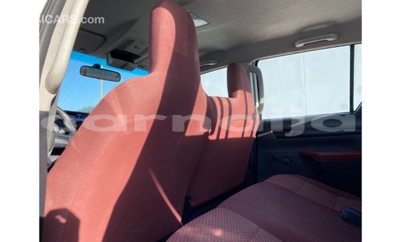 Buy Import Toyota Hilux White Car in Import - Dubai in Abia State Buy Import Toyota Hilux White Car in Import - Dubai in Abia State