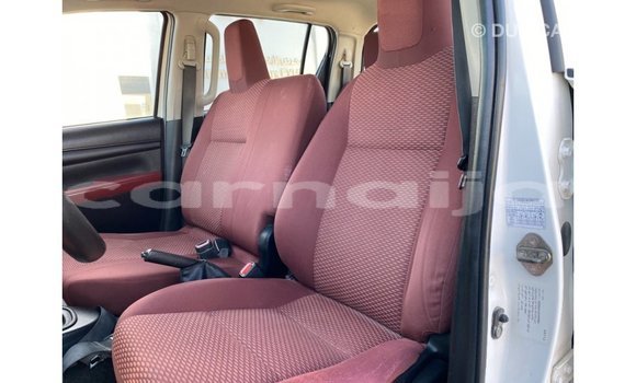 Buy Import Toyota Hilux White Car in Import - Dubai in Abia State Buy Import Toyota Hilux White Car in Import - Dubai in Abia State