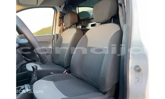 Buy Import Renault 18 White Car in Import - Dubai in Abia State Buy Import Renault 18 White Car in Import - Dubai in Abia State