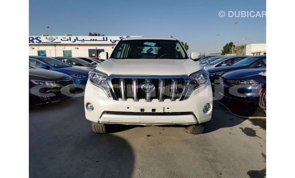 Acheter Import Voiture Toyota Prado Blanc à Import - Dubai, État d'Abia Acheter Import Voiture Toyota Prado Blanc à Import - Dubai, État d'Abia