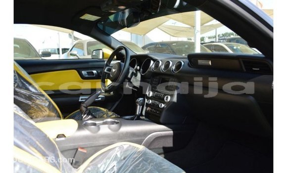 Acheter Import Voiture Ford Mustang Noir à Import - Dubai, État d'Abia Acheter Import Voiture Ford Mustang Noir à Import - Dubai, État d'Abia