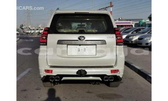 Acheter Import Voiture Toyota Prado Blanc à Import - Dubai, État d'Abia Acheter Import Voiture Toyota Prado Blanc à Import - Dubai, État d'Abia