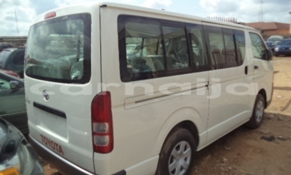 Acheter Neuf Voiture Toyota Hiace Blanc à Ikeja, État de Lagos Acheter Neuf Voiture Toyota Hiace Blanc à Ikeja, État de Lagos