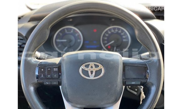 Buy Import Toyota Hilux White Car in Import - Dubai in Abia State Buy Import Toyota Hilux White Car in Import - Dubai in Abia State
