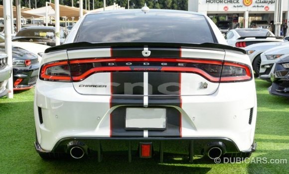 Buy Import Dodge Charger White Car in Import - Dubai in Abia State Buy Import Dodge Charger White Car in Import - Dubai in Abia State