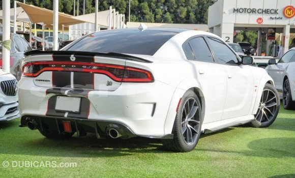 Buy Import Dodge Charger White Car in Import - Dubai in Abia State Buy Import Dodge Charger White Car in Import - Dubai in Abia State