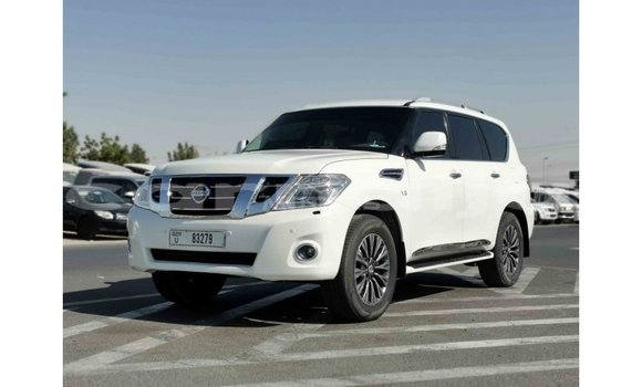 Acheter Import Voiture Nissan Patrol Blanc à Import - Dubai, État d'Abia Acheter Import Voiture Nissan Patrol Blanc à Import - Dubai, État d'Abia
