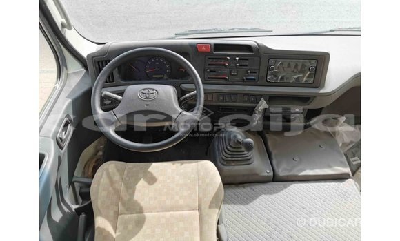 Acheter Import Voiture Toyota Coaster Blanc à Import - Dubai, État d'Abia Acheter Import Voiture Toyota Coaster Blanc à Import - Dubai, État d'Abia