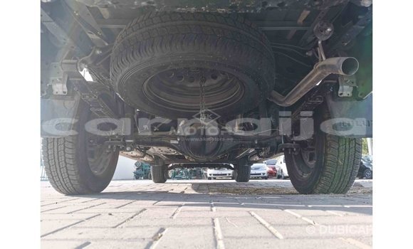 Acheter Import Voiture Toyota Hilux Blanc à Import - Dubai, État d'Abia Acheter Import Voiture Toyota Hilux Blanc à Import - Dubai, État d'Abia