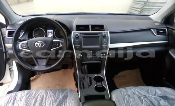 Buy New Toyota Camry White Car in Ikeja in Lagos State Buy New Toyota Camry White Car in Ikeja in Lagos State