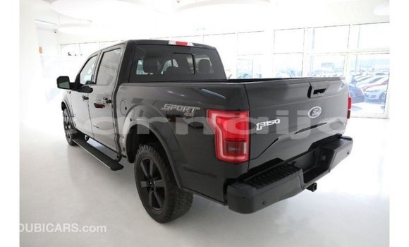 Acheter Import Voiture Ford Club Wagon Noir à Import - Dubai, État d'Abia Acheter Import Voiture Ford Club Wagon Noir à Import - Dubai, État d'Abia