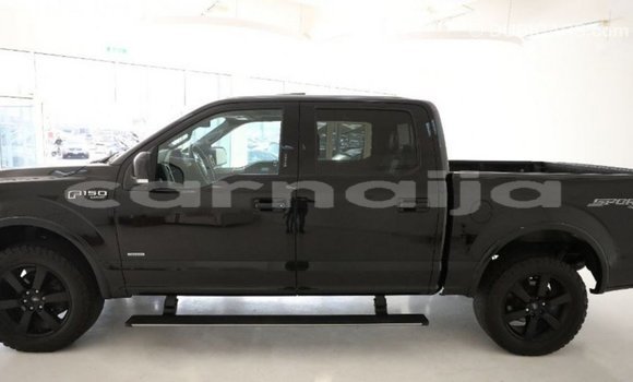 Acheter Import Voiture Ford Club Wagon Noir à Import - Dubai, État d'Abia Acheter Import Voiture Ford Club Wagon Noir à Import - Dubai, État d'Abia