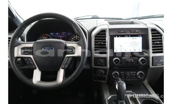 Acheter Import Voiture Ford Club Wagon Noir à Import - Dubai, État d'Abia Acheter Import Voiture Ford Club Wagon Noir à Import - Dubai, État d'Abia