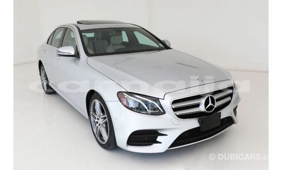 Acheter Import Utilitaire Mercedes‒Benz 1117 Autre à Import - Dubai, État d'Abia Acheter Import Utilitaire Mercedes‒Benz 1117 Autre à Import - Dubai, État d'Abia