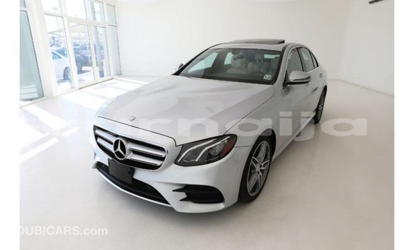 Acheter Import Utilitaire Mercedes‒Benz 1117 Autre à Import - Dubai, État d'Abia Acheter Import Utilitaire Mercedes‒Benz 1117 Autre à Import - Dubai, État d'Abia