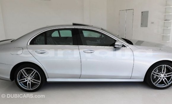 Acheter Import Utilitaire Mercedes‒Benz 1117 Autre à Import - Dubai, État d'Abia Acheter Import Utilitaire Mercedes‒Benz 1117 Autre à Import - Dubai, État d'Abia