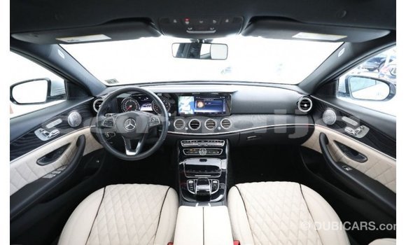 Acheter Import Utilitaire Mercedes‒Benz 1117 Autre à Import - Dubai, État d'Abia Acheter Import Utilitaire Mercedes‒Benz 1117 Autre à Import - Dubai, État d'Abia