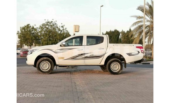 Acheter Import Voiture Mitsubishi L200 Blanc à Import - Dubai, État d'Abia Acheter Import Voiture Mitsubishi L200 Blanc à Import - Dubai, État d'Abia