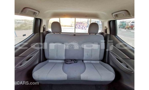 Acheter Import Voiture Mitsubishi L200 Blanc à Import - Dubai, État d'Abia Acheter Import Voiture Mitsubishi L200 Blanc à Import - Dubai, État d'Abia