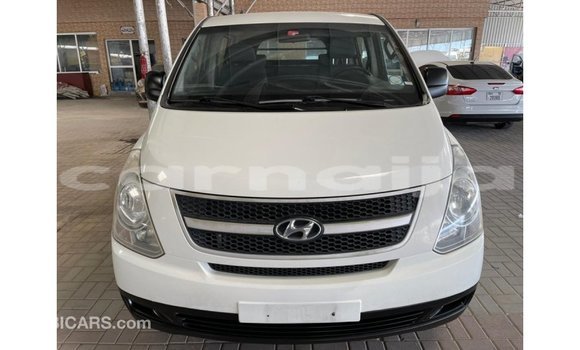 Buy Import Hyundai Accent White Car in Import - Dubai in Abia State Buy Import Hyundai Accent White Car in Import - Dubai in Abia State