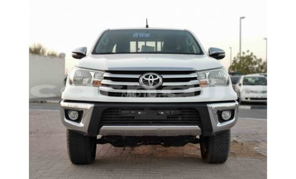 Buy Import Toyota Hilux White Car in Import - Dubai in Abia State Buy Import Toyota Hilux White Car in Import - Dubai in Abia State