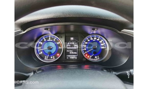 Buy Import Toyota Hilux White Car in Import - Dubai in Abia State Buy Import Toyota Hilux White Car in Import - Dubai in Abia State