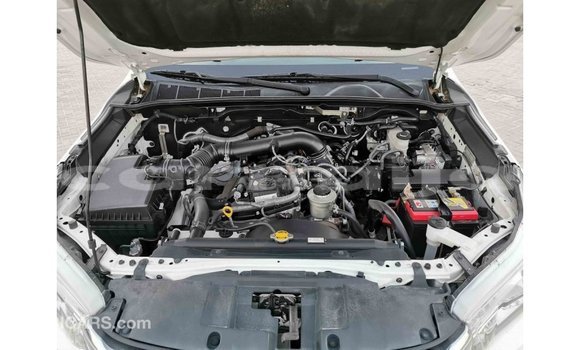 Buy Import Toyota Hilux White Car in Import - Dubai in Abia State Buy Import Toyota Hilux White Car in Import - Dubai in Abia State