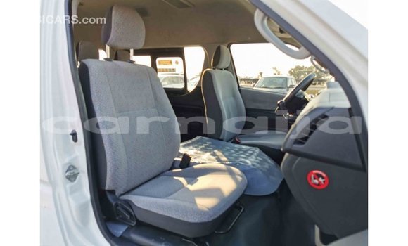 Buy Import Toyota Hiace White Car in Import - Dubai in Abia State Buy Import Toyota Hiace White Car in Import - Dubai in Abia State