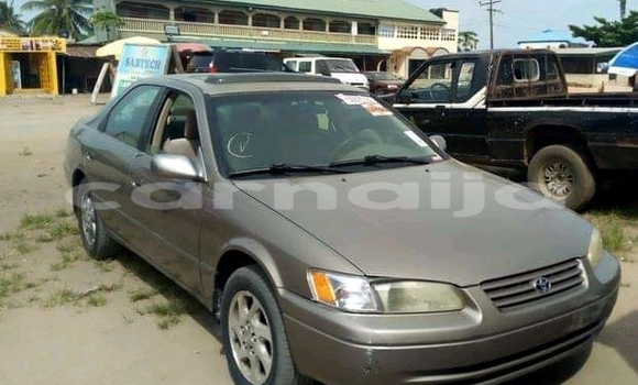 Acheter Occasion Voiture Toyota Camry Autre à Ado–Ekiti, État d'Ekiti Acheter Occasion Voiture Toyota Camry Autre à Ado–Ekiti, État d'Ekiti