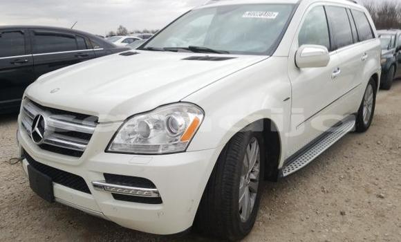 Buy New Mercedes-Benz GL–Class White Car in Badagry in Lagos State Buy New Mercedes-Benz GL–Class White Car in Badagry in Lagos State