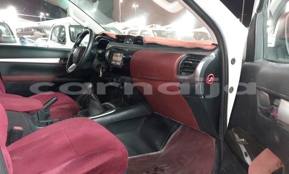 Buy Import Toyota Hilux White Car in Import - Dubai in Abia State Buy Import Toyota Hilux White Car in Import - Dubai in Abia State
