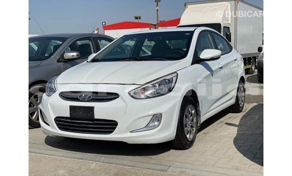 Buy Import Hyundai Accent White Car in Import - Dubai in Abia State Buy Import Hyundai Accent White Car in Import - Dubai in Abia State