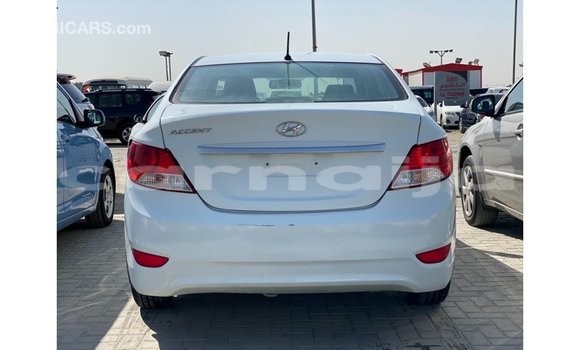 Buy Import Hyundai Accent White Car in Import - Dubai in Abia State Buy Import Hyundai Accent White Car in Import - Dubai in Abia State