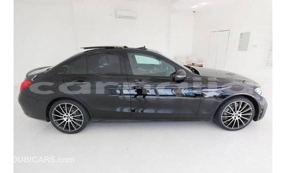 Buy Import Mercedes‒Benz 1117 Black Truck in Import - Dubai in Abia State Buy Import Mercedes‒Benz 1117 Black Truck in Import - Dubai in Abia State